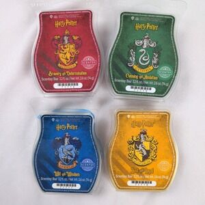 Scentsy Harry Potter Wax Collection Gryffindor Slytherin Ravenclaw Hufflepuff